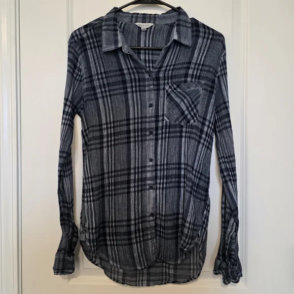 Lucky Brand Blue And White Plaid Button Down Shirt Size Small - Picture 2 of 8